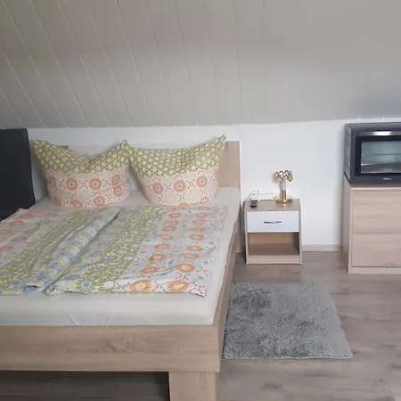 Privatzimmer * Burgau